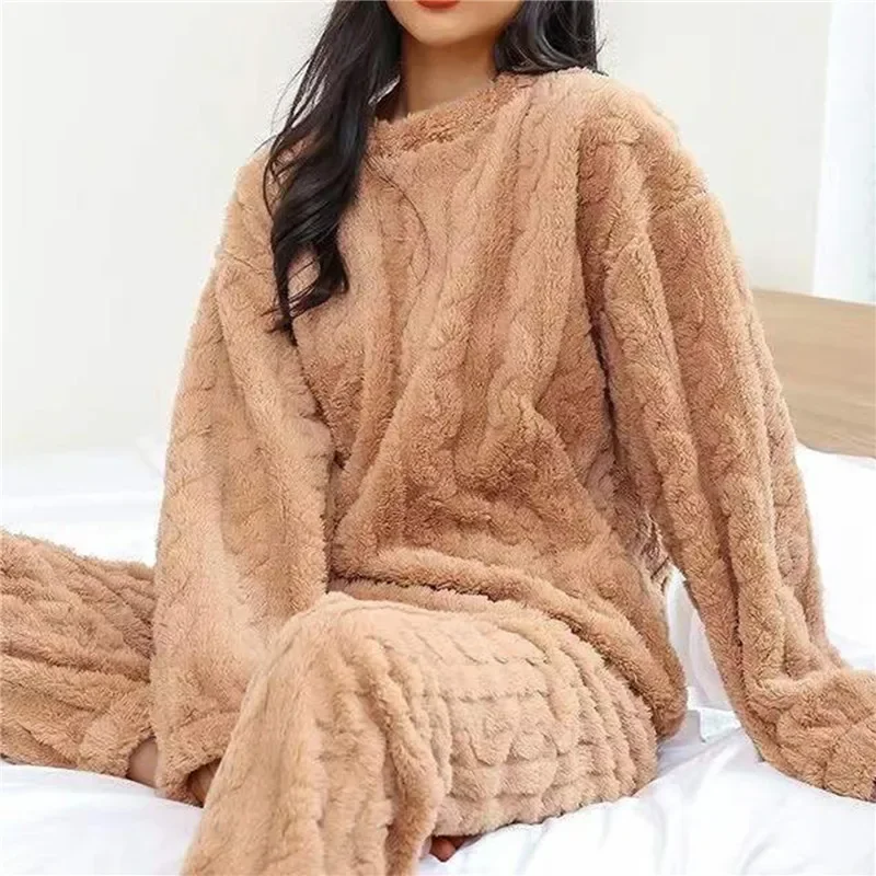 Women\'s Pajamas Set Winter Coral Velvet Homewear Fluffy O-neck Leisure Pajamas Velvet Thickened Two-piece Loungewear Set