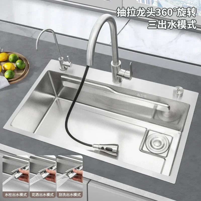 Honeycomb SUS304 stainless steel sink, manually thickened, in the middle and under the kitchen