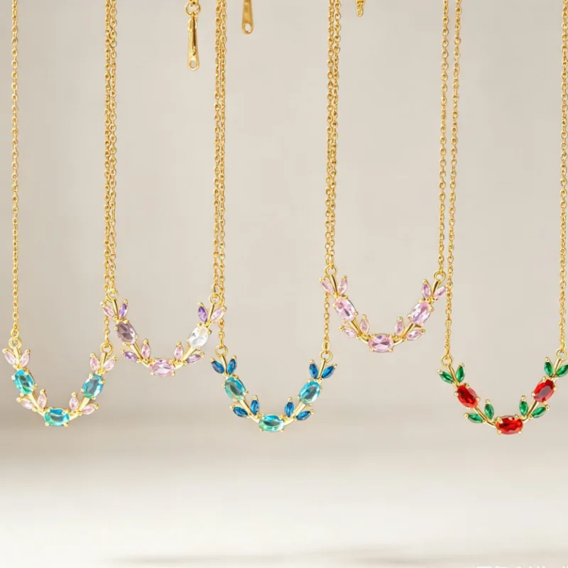 Exquisite jewelry colorful diamond branches and leaves new light luxury niche necklace women's high-end fashionable and