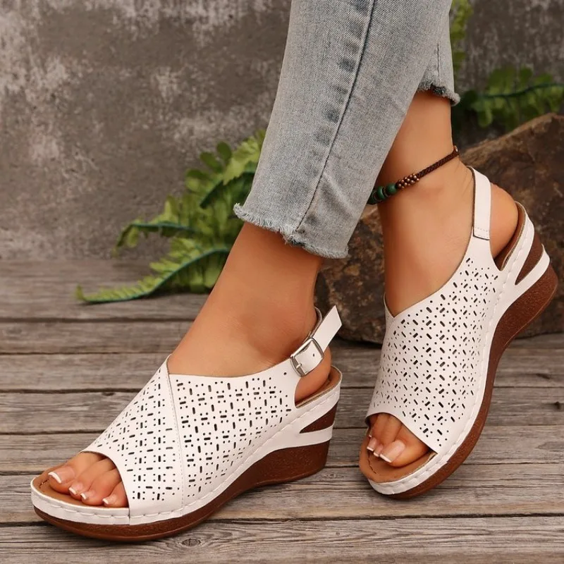 Keil Sandalen für Frauen Sommer 2026 Chunky Plattform Rom Schuhe Frau Plus Größe Vintage High Heels Sandalen Weibliche 43