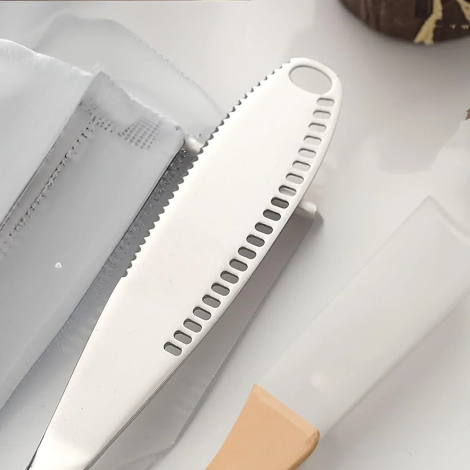 1Pcs Butter Messer Geschirr Käse mit Löchern Verbreiten Creme Messer Brot Marmelade Messer Käse Butter Messer