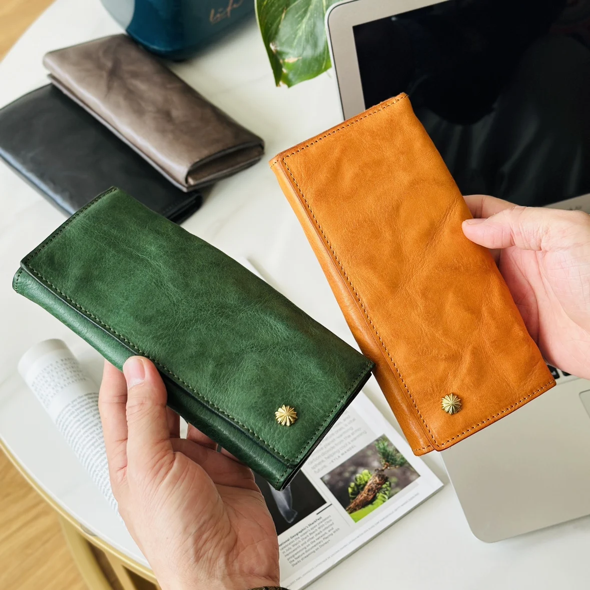 carteira-longa-de-couro-macio-feminina-camada-superior-de-couro-multi-slot-para-cartao-vintage-sentimento-clipe-de-dinheiro-coreano-sle-cavalo-horizontal