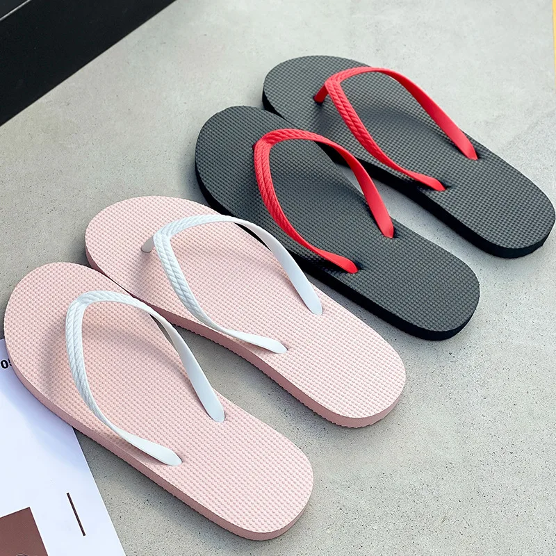 New Women's Light Weight Flip Flops Anti Slip Clip On Slipper Outdoor Beach Slippers PVC Sandals Outside Comfortable Shoes