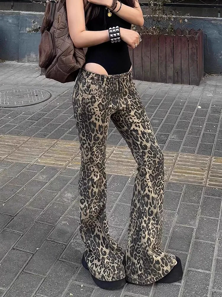 Jean da donna con stampa leopardata Jeans a vita bassa American Retro Gyaru Coquette Coquette Y2k giapponese anni 2000 High Street Harajuku Goth