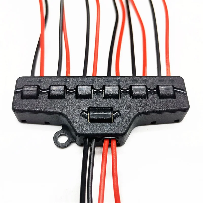 T82C Hot Sale-6 Ports Quick Splitter Out Line Splitter Quick Connect Out Line Splitter Lighting LED Strip Model Lghts Railway La