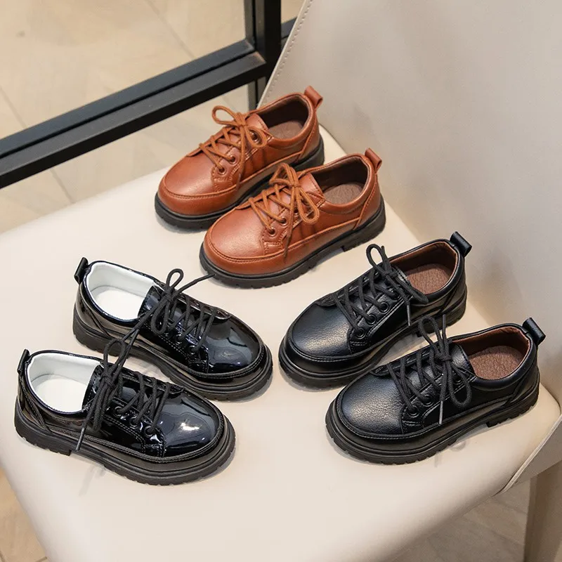 

2025 Children's Leather Shoes New British School style Boys Causal Uniform Shoes Versatile Simple Kids Formal Flat Shoes Lace-up