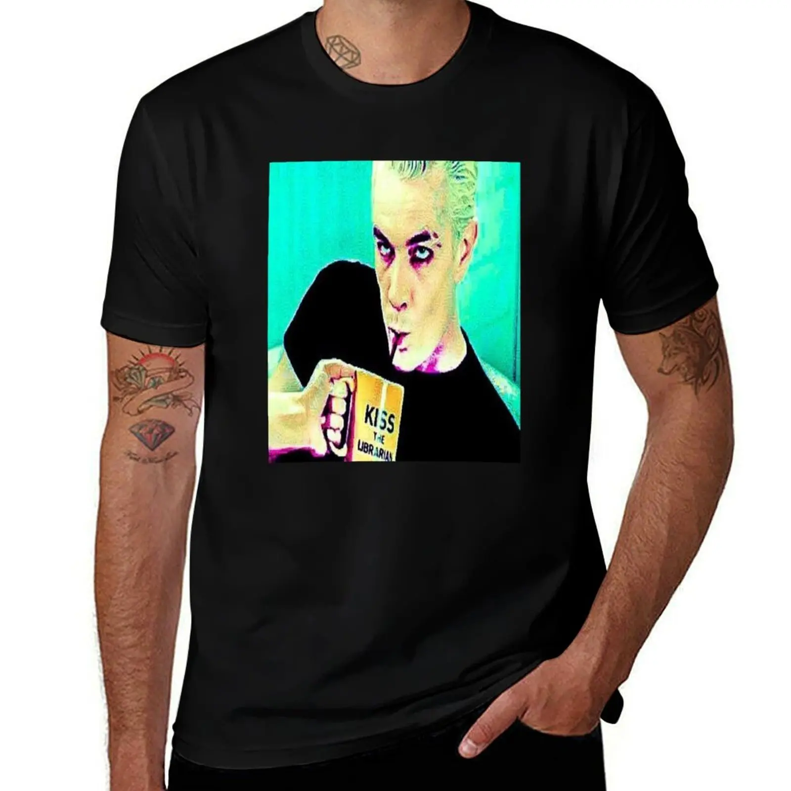 

Kiss The Librarian T-Shirt cotton tshirt 100% essential t shirt T-Shirt