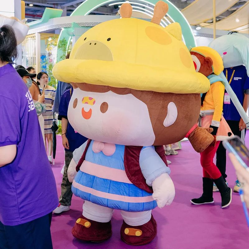 AERO Wholesale Customized Inflatable Walking Girl Mascot Events Professional Inflatable Mascot Suit for Advertising