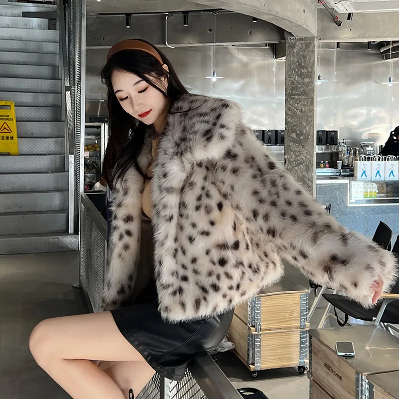 Faux Fur Fox Coats Women Fake Leopard Fur Jacket Autumn Winter Short Coat Jackets Furry Outerwear Elegant Thick Warm Coats
