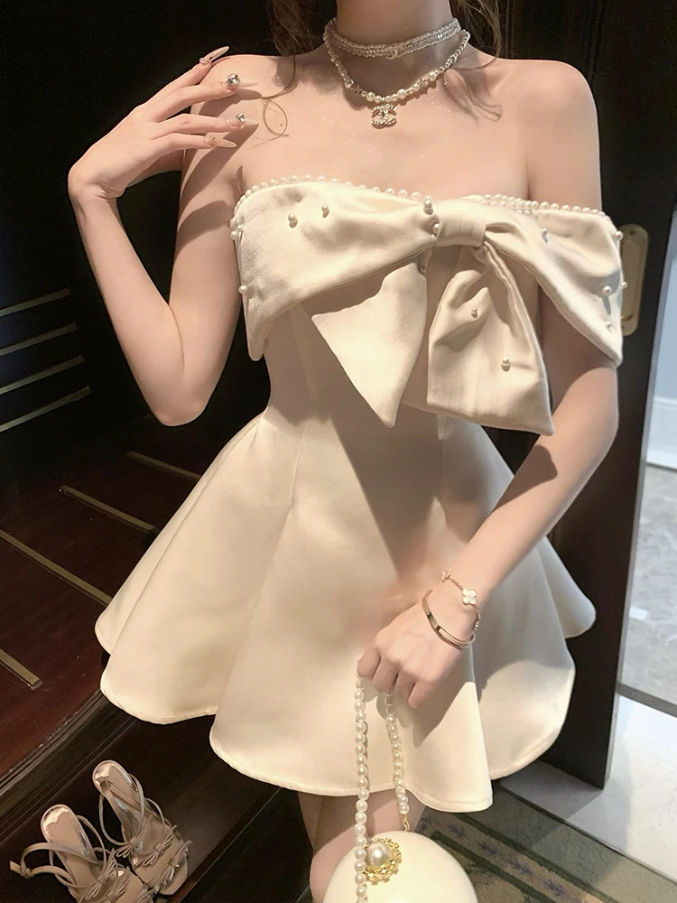 REDDACHiC Cutecore Bow Abito da festa da donna Perla con perline Spalle scoperte Senza spalline Mini abito lucido Abiti estivi da principessa