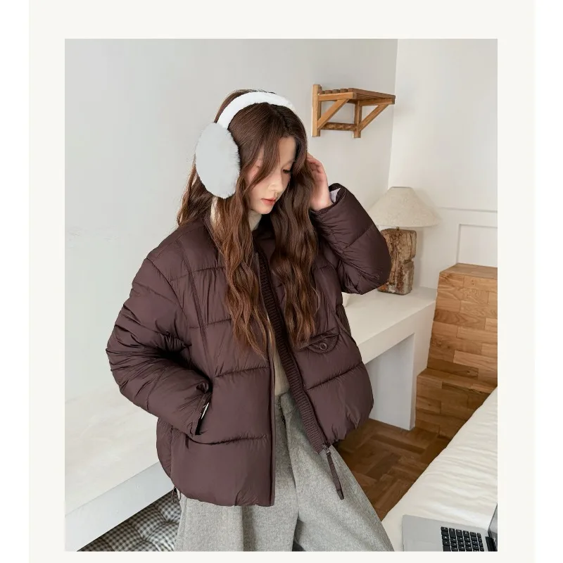 Women Solid Color Lightweight Padded Jacket Crew Neck Zip Up Short Quilted Coat Contrast Lining Drawstring Hem Casual Outerwear