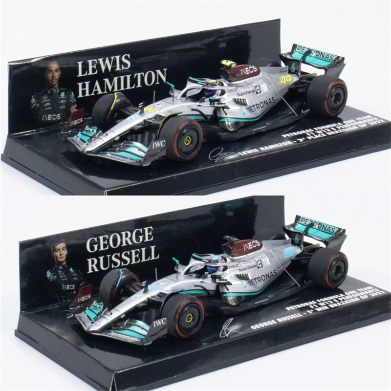 

MINICHAMPS 1:43 2022 F1 PETRONAS W13 E PERFORMANCE BRAZILIAN GP 2022 Resin Model Car