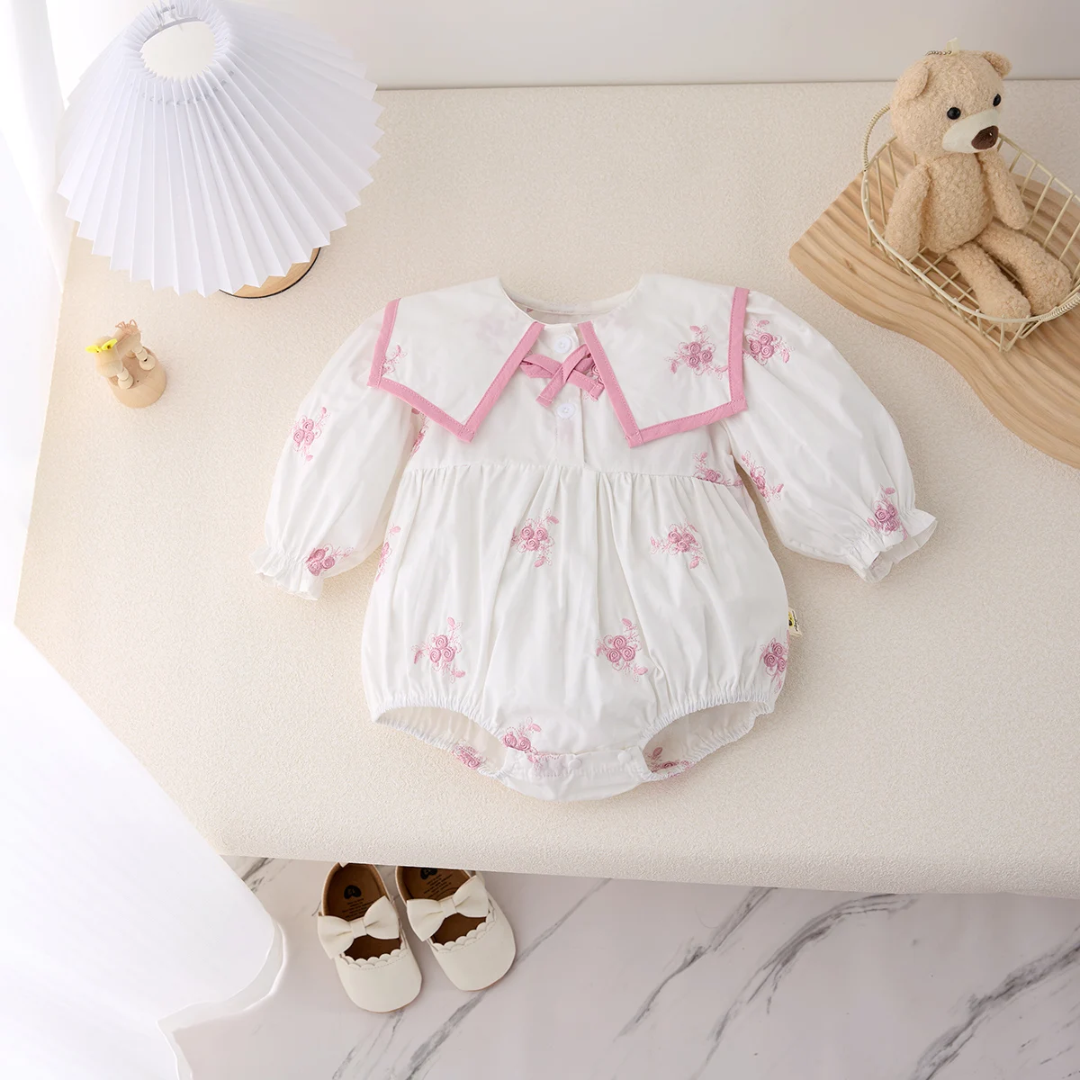

Korean baby onesie climbing suit spring long-sleeved embroidered lapel girl baby clothing