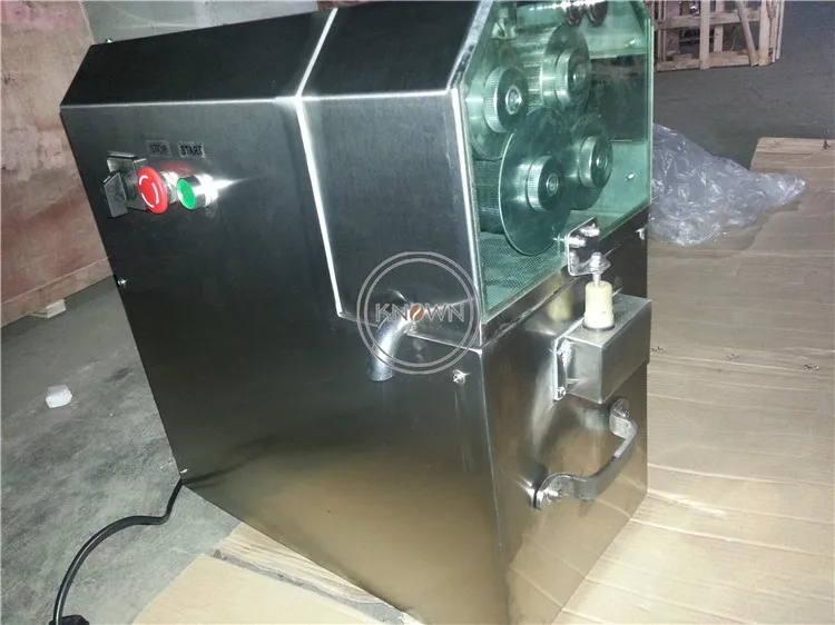 4 rollers Sugar cane juicer/industrial sugar cane juicing machine with special price