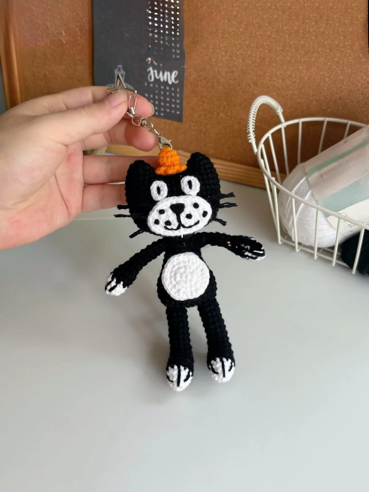 Hand Knitting DIY Material Kit Gili  Yarn Keychain Doll Pendant Time Killer Craft Kit for Leisure And Entertainment