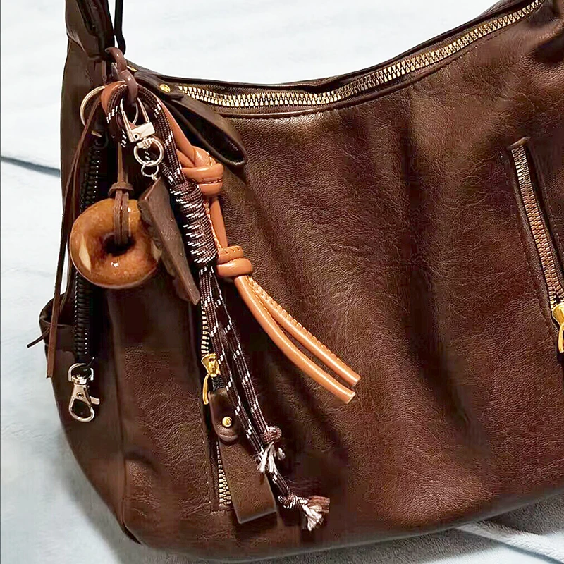 Luxo casual moda bolsa pingente corda trançada ruth mesmo estilo dachshund pingente chaveiro criativo pão acessórios presente