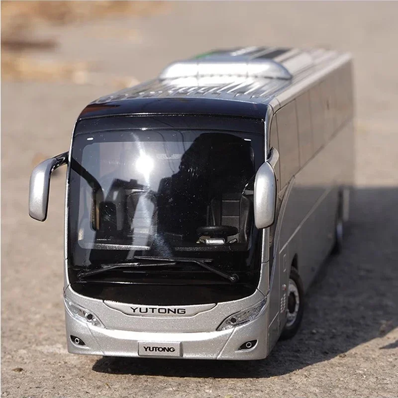 

Оригинал для Yutong Bus T12E, модель 1:42 Overseas Edition, шоссейный автобус, туристический автобус, модель автомобиля из сплава