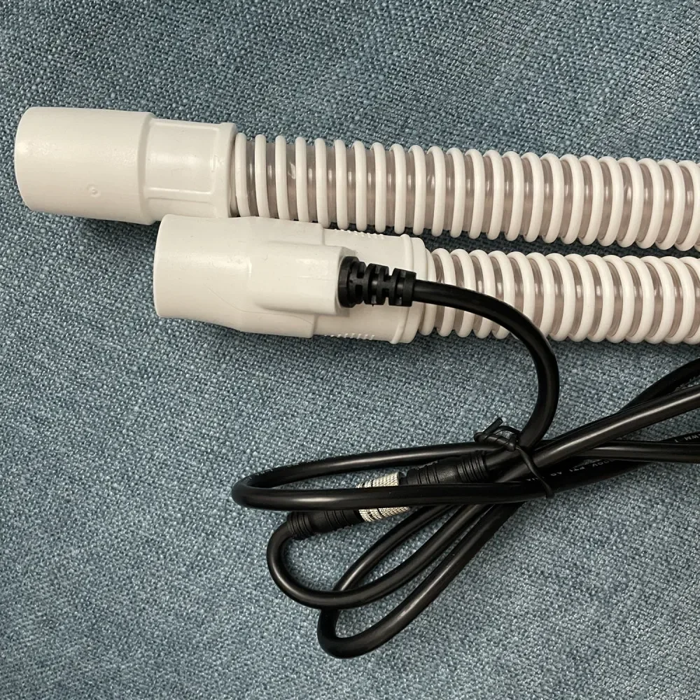 

Универсальная трубка с подогревом CPAP длиной 180 см, внутренний диаметр 19 см для зимнего использования, совместимая с ResMed Philips и другими вентиляторами