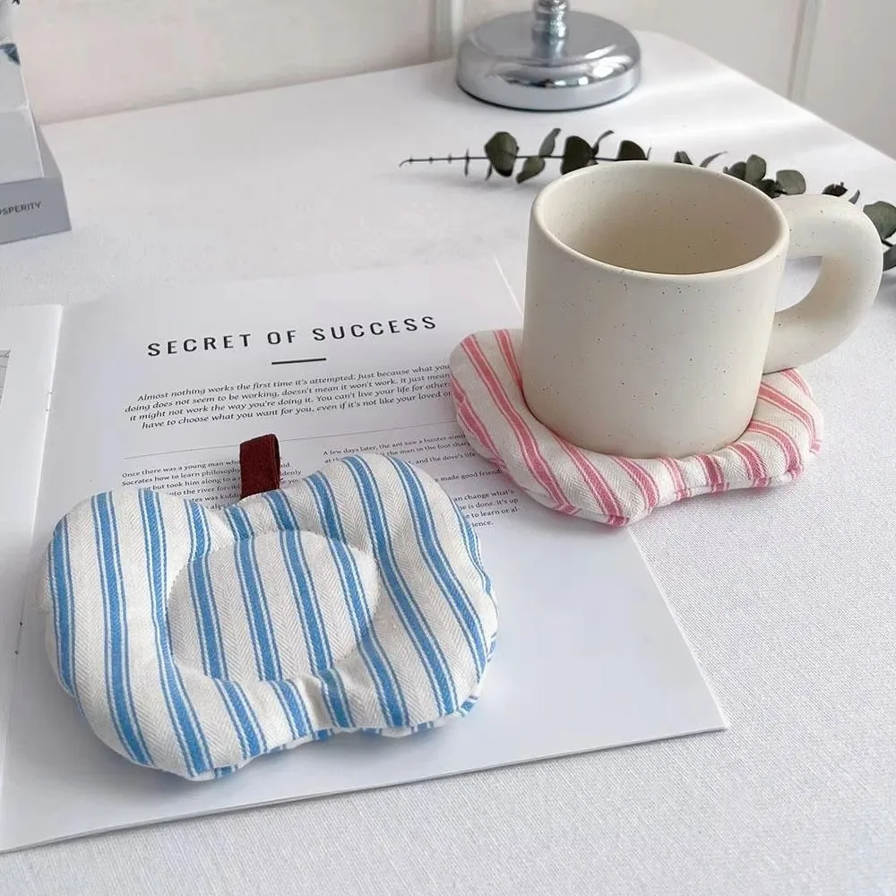 Creative Thickened Clip Cotton Coaster Heat Resistant Cloth Art Insulation Pad Apple Shape Washable Table Mat Kitchen Mat Decor