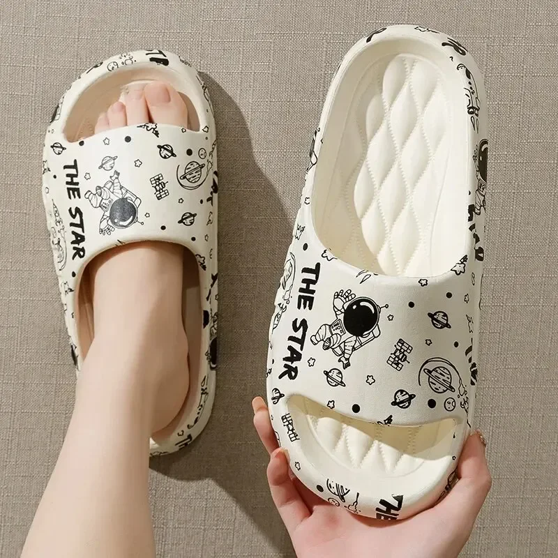 

Cool Slippers For Men In Summer ,New Trendy Home, Soft Sole, Anti Slip EVA, Fashionable Couple, Wearing Slippers Forwomen