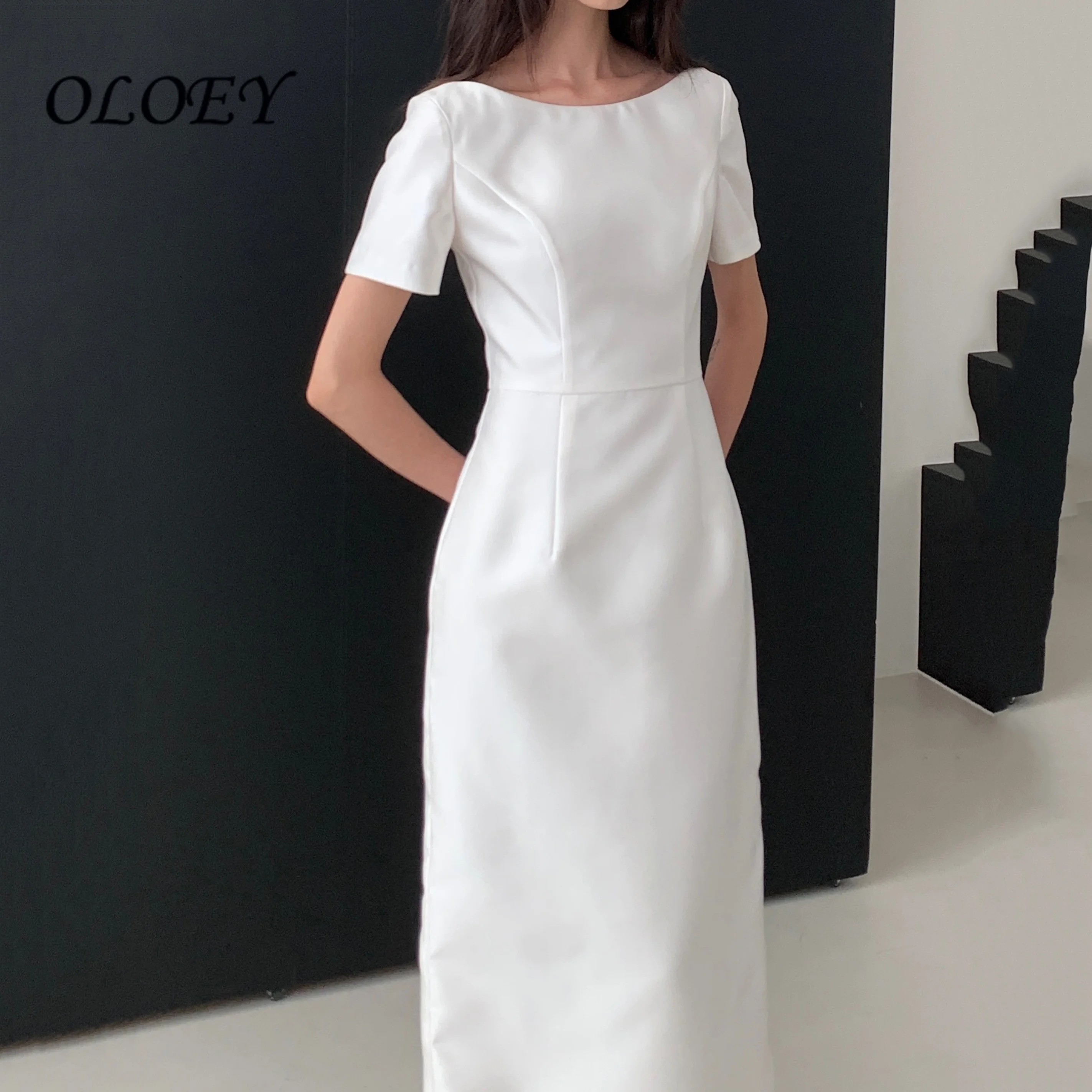 OLOEY  Simple Ivory Elastic Satin Wedding Dresses Customized Korea Wedding Dress Photo shoot O-Neck Short Sleeves Bridal Gown