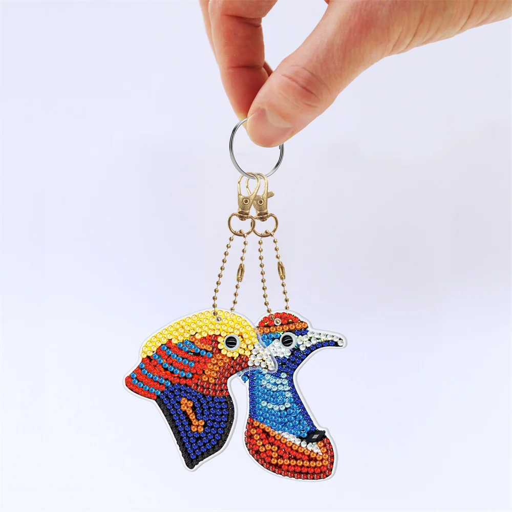 2022 New Double-sided Colored Diamond Keychain bird butterfly bee Diamond Painting Keychain Diamond Embroidery Pendant Gift