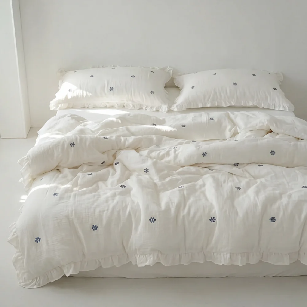 3Pcs Premium Soft Duvet Cover Set Embroidered Floral, Off-White, Skin-Friendly,(1Duvet Cover 2Pillowcases) Single Double Queen