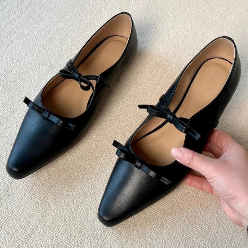 2025 spring new women's low-heeled loafers british style black career and party wear ladies casual Mary Jane Pointe Shoes