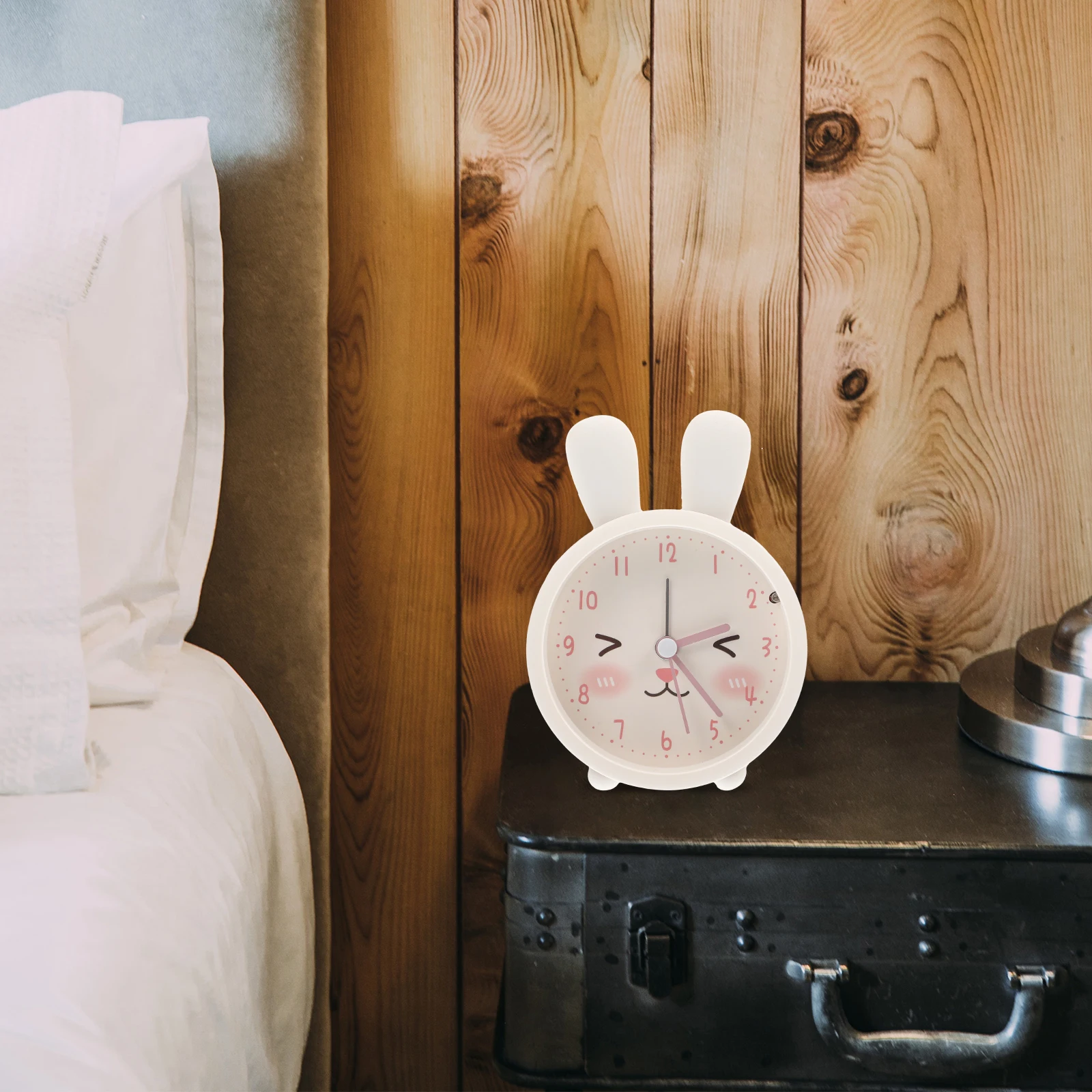 

Cartoon Rabbit Alarm Clock Clear Sound USB Desktop Glass Small Bedside Silent Ticking Free Accurate Home Office Decor Round