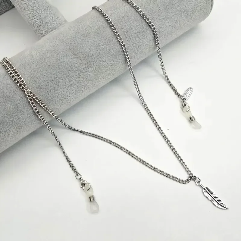 

Feather Disc Pendant Eyeglasses Chains Sunglasses Retainer Strap Holder Accessory Sunglasses Chain for Women Necklace Elegent