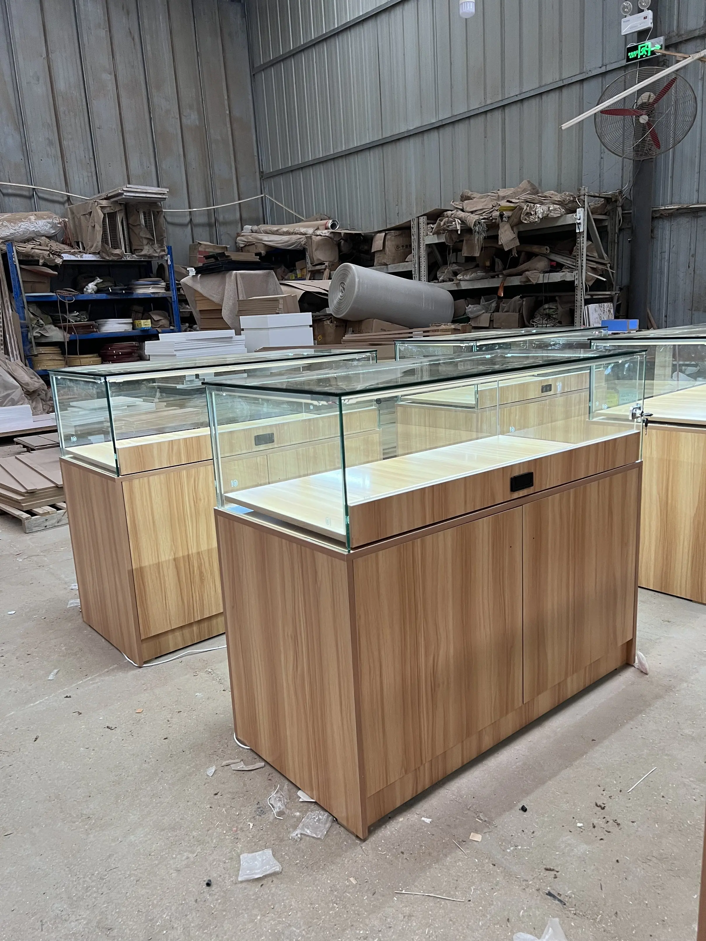 Jewelry Exhibition Counter Museum Glass Display Cabinet Jade Cultural Relics Display Stand Commercial Sample Display Cabinet