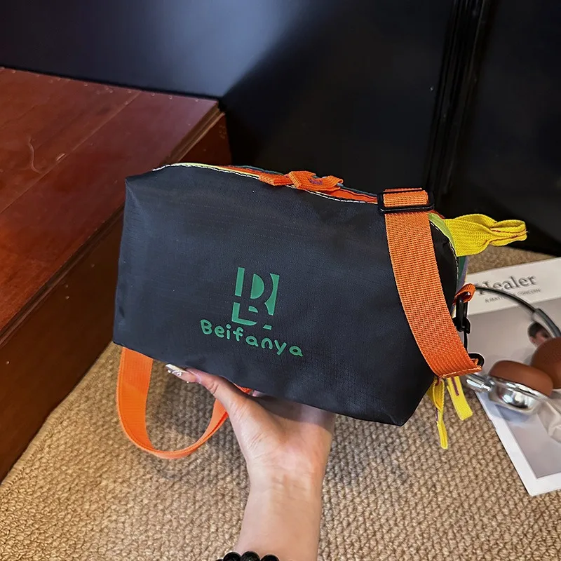 

Nylon Shoulder Bag Fashionable Color Matching Bag Body Multi-pocket Zipper Opening Design Versatile Portable Messenger Bag