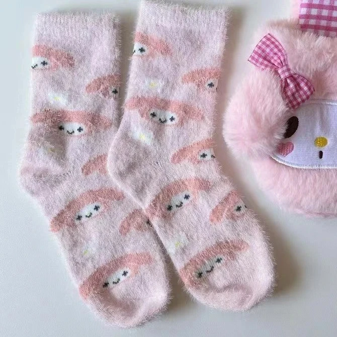 Kawaii Kuromi Melody Cinnamoroll Plush Socks Melody Cinnamoroll Plush Socks Stuff Things Y2K Coral Velvet Sock Girls Female Gift