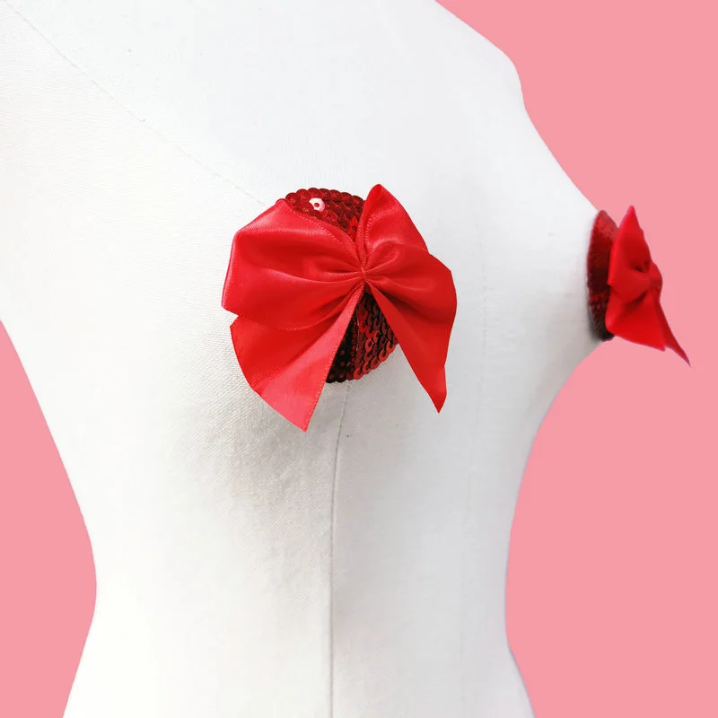 Red Bow Sexy Pasties Stickers donna Lingerie accessori per il sesso paillettes natale adesivi per il seno Sexy tentazione reggiseno copricapezzoli