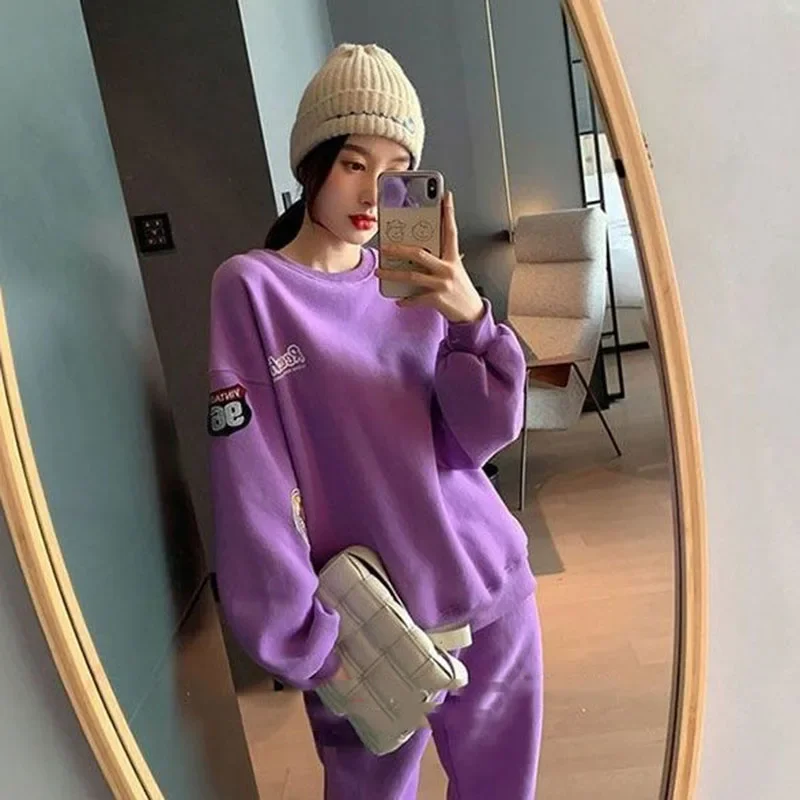 سويت شيرت نسائي ملابس الشارع الشهير للركض طقم مكون من قطعتين غير رسمي لخريف وشتاء ملابس مريحة دافئة وسميكة + بدلة رياضية