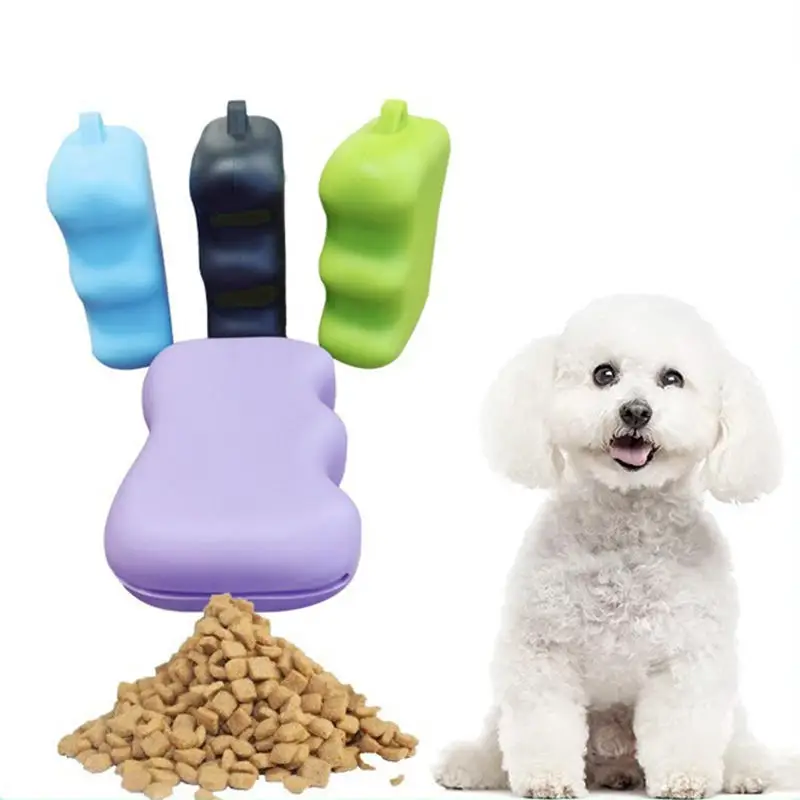 Pet Treat Pouch Dogs Treat Bag Silicone Dog Treat Pouch Set Carabiner-attached Zipper Closure Pocket Size for Kids for Dogs