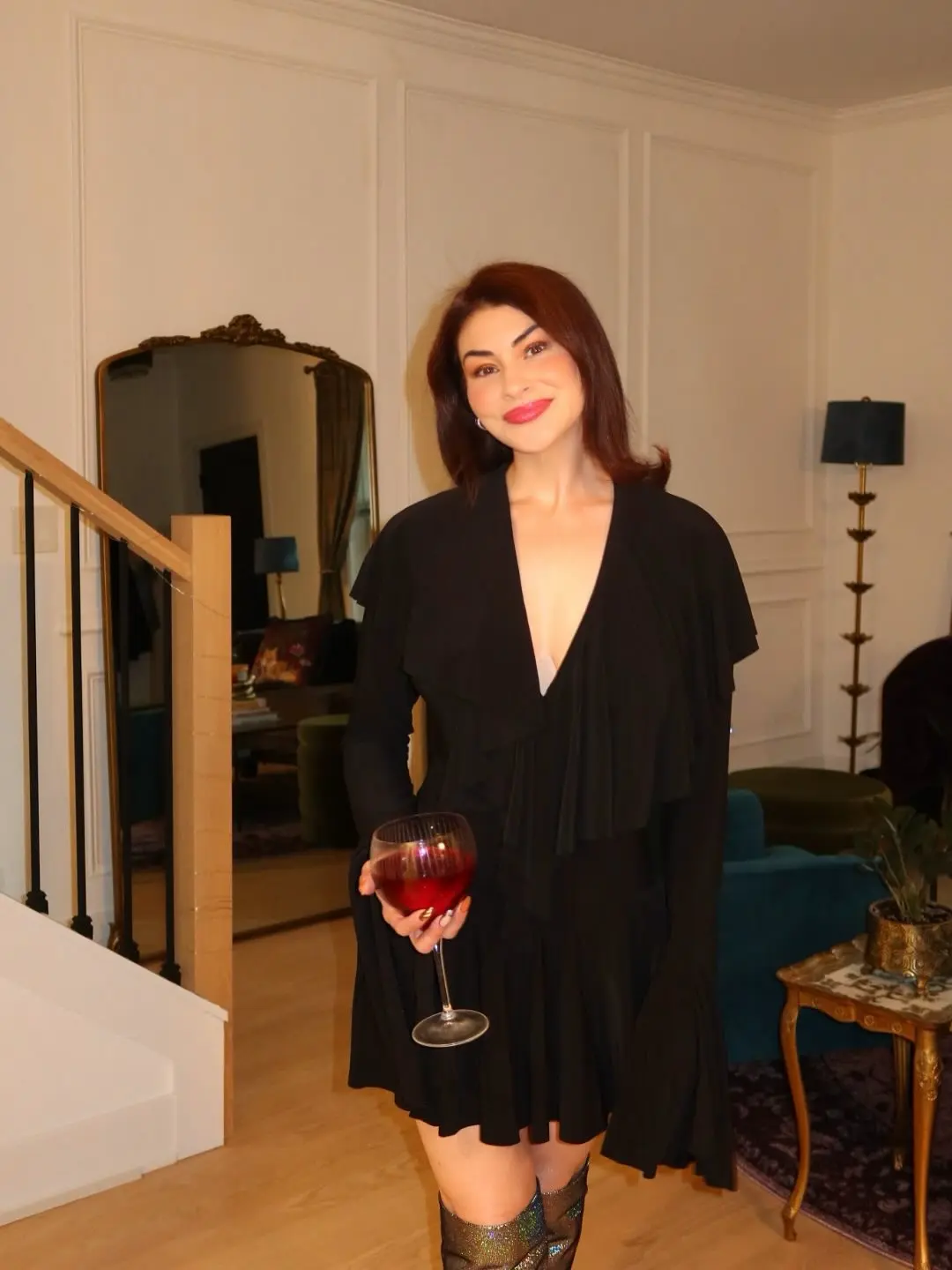 CUTENOVA المرأة خريف جديد وصول بلون عادية كم طويل عميق الخامس الرقبة تكدرت فستان قصير أنيق شيك فستان الحفلات