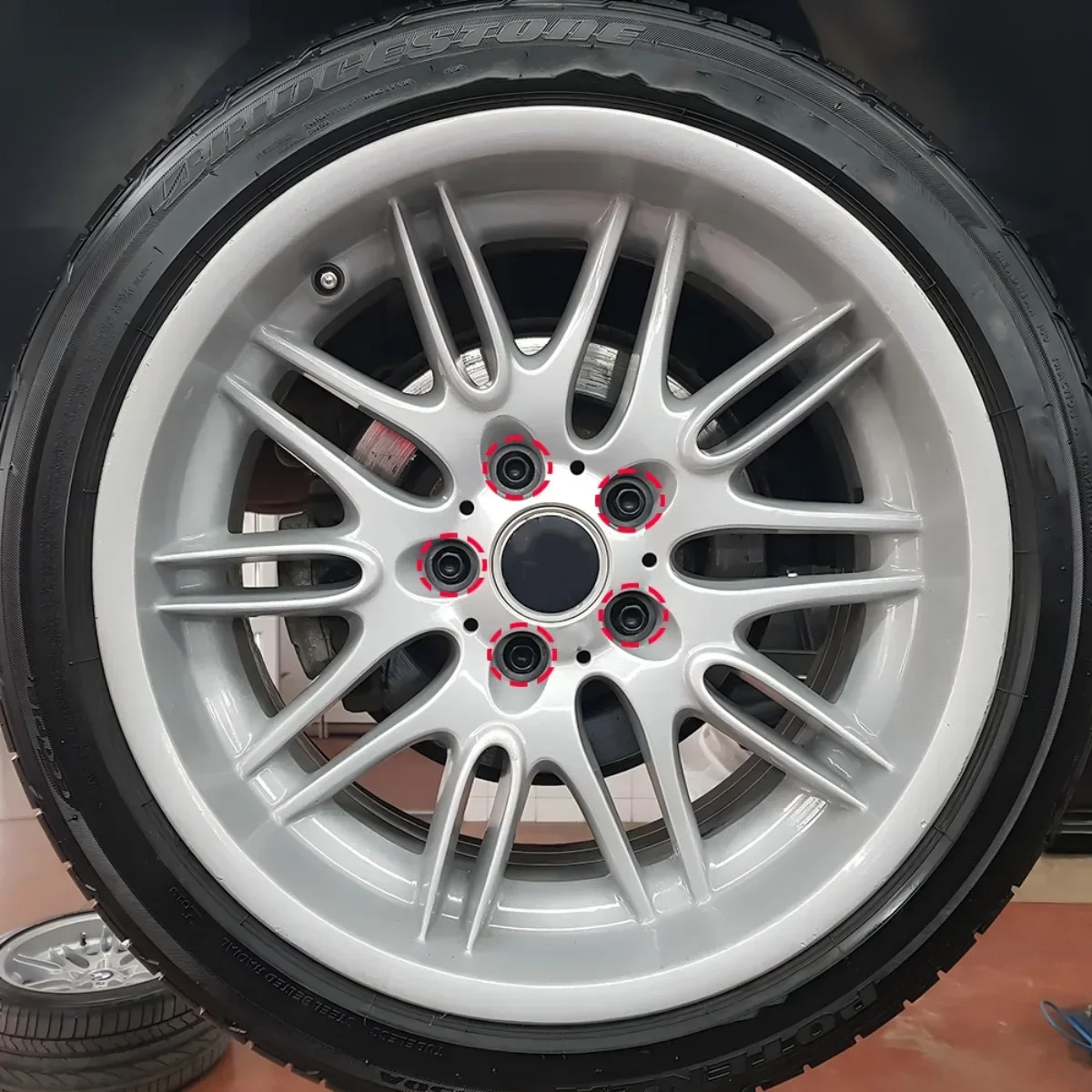 4/5pc Car Wheel Tyre  Bolt Screw Replace Longer 36130141574 For BMW 3 Series E21 E30 E36 E46 E90 E91 E92 E93 318d