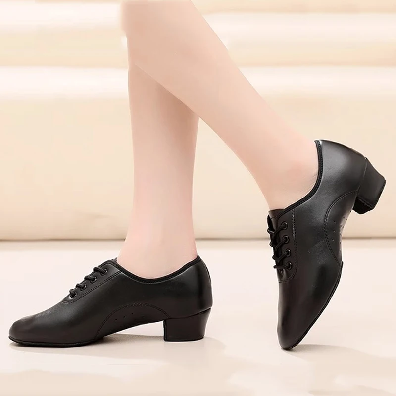 Sepatu Dansa Latin Pria Hitam 3.5Cm Sepatu Dansa Hak Rendah Anak Laki-laki Sepatu Jazz Modern Tango Salsa Rumba Putih