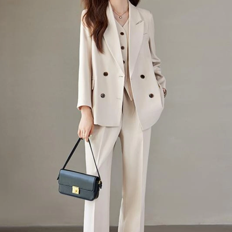 طقم بدلة مكتب نسائي مكون من 3 قطع سترة رسمية بيج مع سترة وسراويل للعمل 2025 ملابس عمل خريفية جديدة #6