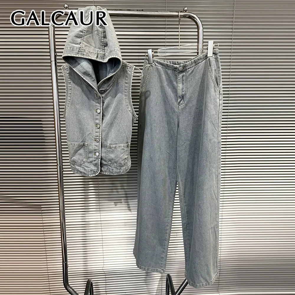 

GALCAUR Solid Slimming Spliced Pockets Two Piece Set for Women Round Neck Sleeveless Top Patchwork Buttons Jeans Sets Female New