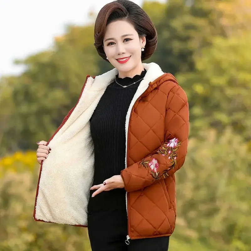 Embroidery Winter Hooded Cotton Jacket Women Parkas Fleece Lining Warm Long Sleeve Thicker Short Top Outerwear Slim Coat New
