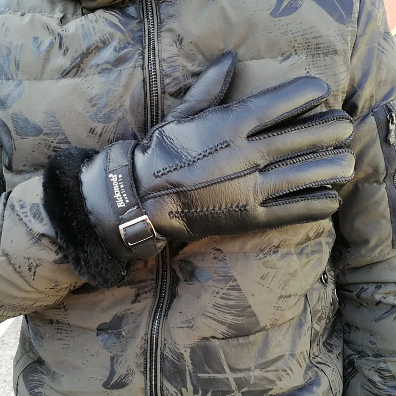 Winter Thickened Warm Leather Sheepskin Fur Gloves for Men Outdoor Activities Windproof and Cold Proof Motorcycle Riding Mittens