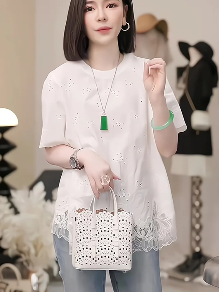 

Pure Color Lace Hem round Ne ort Sve T-irt Hollow out Base irt Korean Sle Commute Straight Tube Silk Top