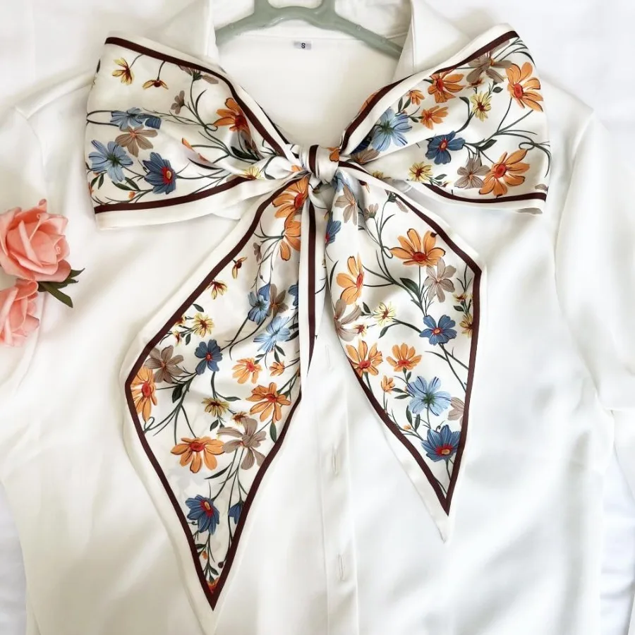 軽量シルクヘッドスカーフ 女性用 エレガントなヘアファッション ヘッドラップ 日常着に最適 スタイリッシュなネクタイアクセサリー 春に最適