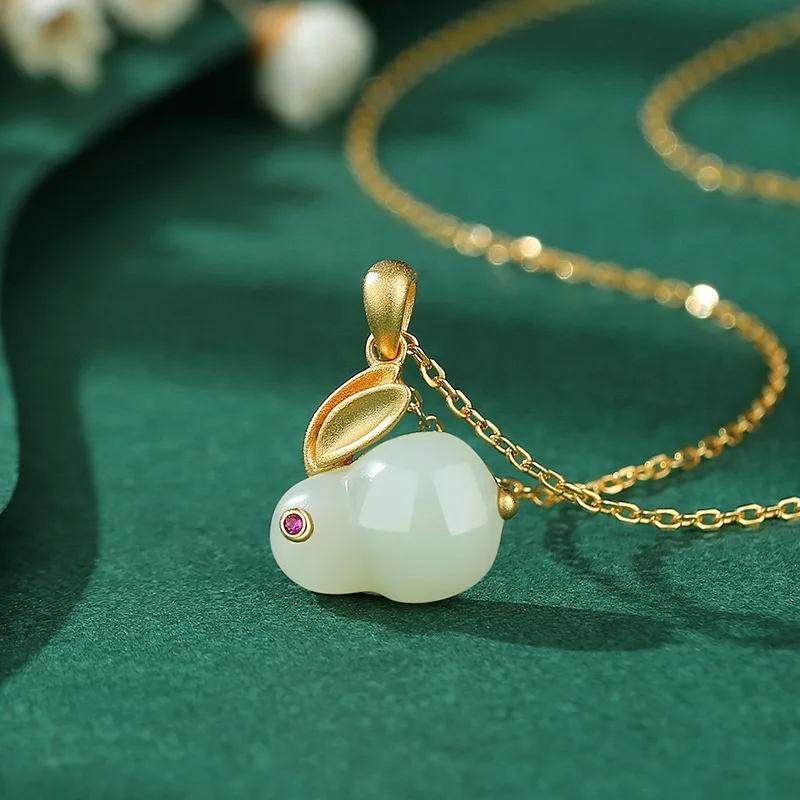 قلادة ذهبية مطلية بالفضة عيار 925 على شكل نجمة قمر أرنب من الزركون اللامع كهدية لحفلات أعياد الميلاد النسائية