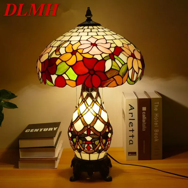 

DLMH Tiffany Table Lamp American Retro Living Room Bedroom Lamp Luxurious Villa Hotel Stained Glass Desk Lamp