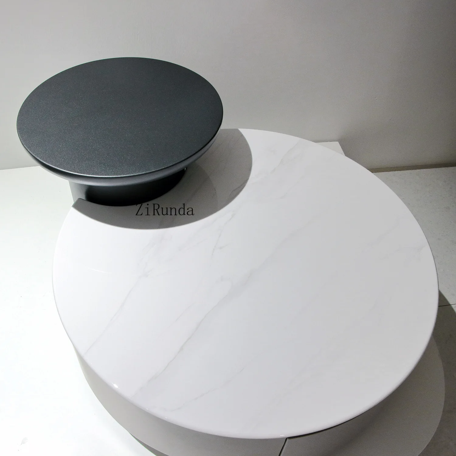 Simple living room coffee table - simple, luxurious and exquisite. Cream style coffee table