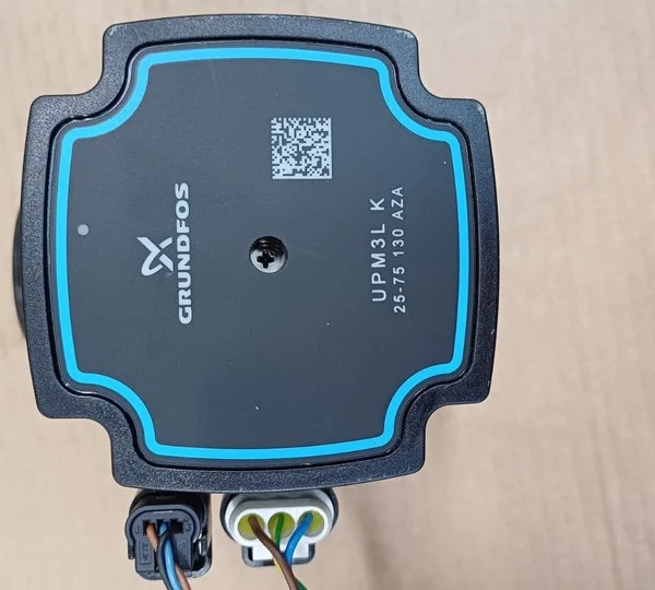 

Upm3l K 25-75 Aza Совершенно новый оригинальный Spot Plc