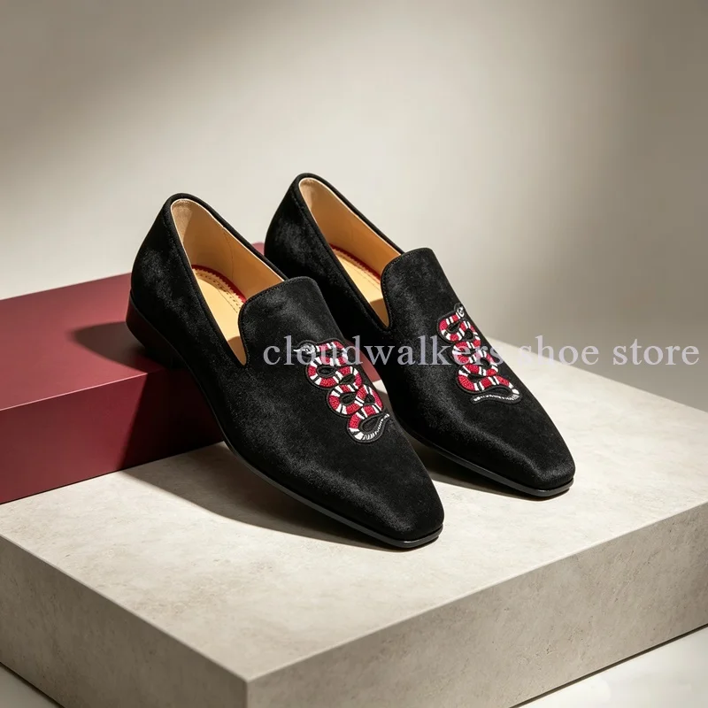 Men's Black Velvet Business Loafers Embroidery Snake Pattern Slip On Pointed Toe Dress Shoes Luxury Designer Casual Flat Loafers